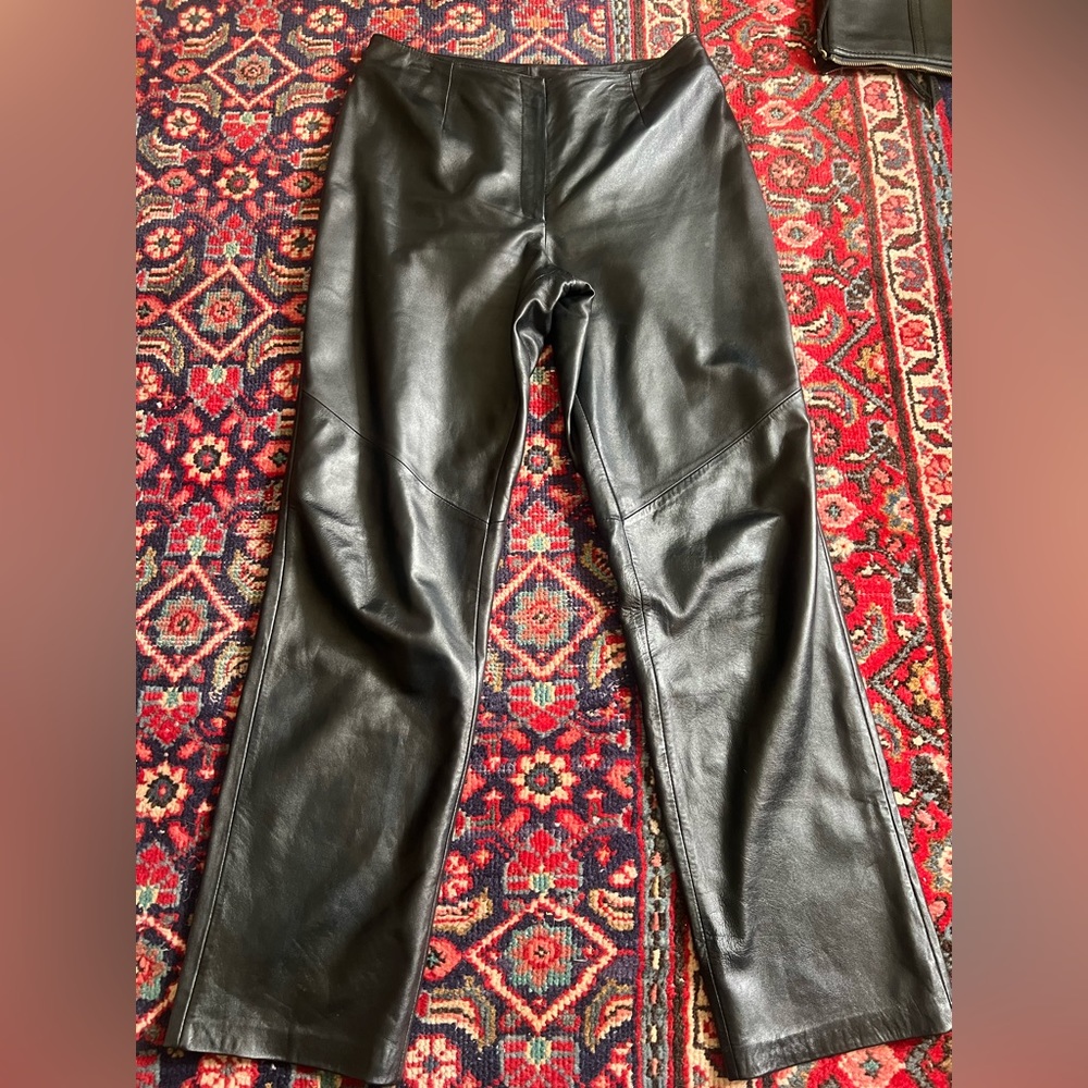 90’s Vintage Lambskin Leather Straight Leg Pants Size 14 ‘Clothes by Revue’